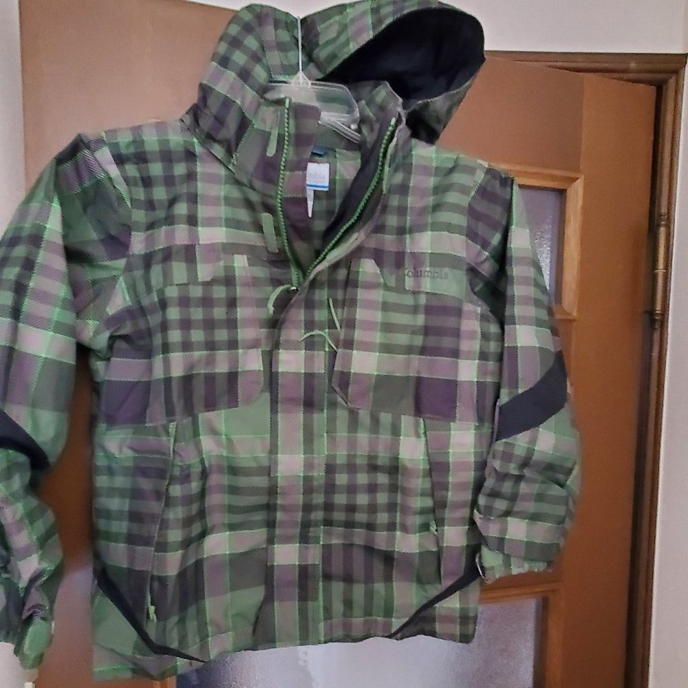 Youth Colubia ski jacket, size 6-7